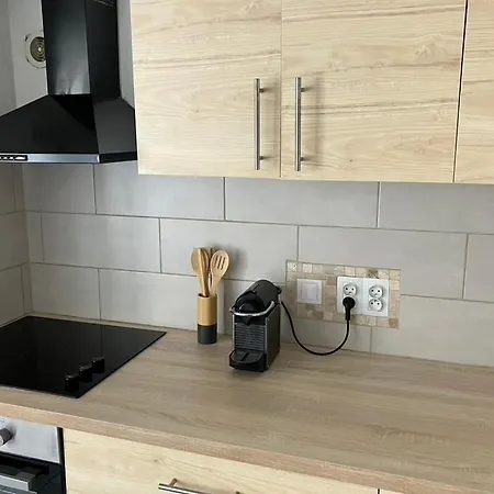 Appartement Deux Pieces Notre-Dame-de-Londres Exterior foto