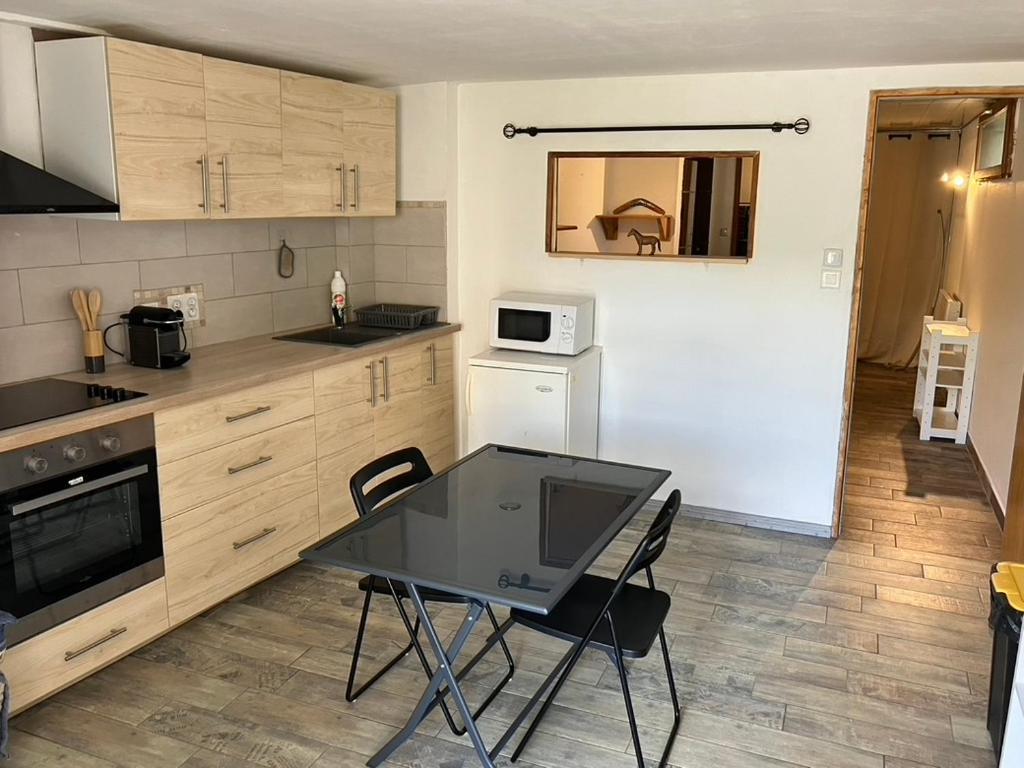 Deux Pieces Appartement Notre-Dame-de-Londres
